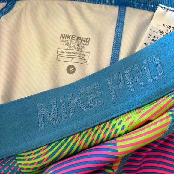 Nike Pro Hypercool High Frequency Training 3/4 Tights - Picture 3 of 7